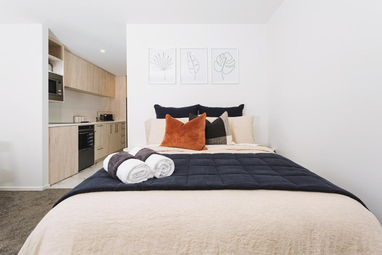 1 Bed Central City Deluxe W/Carpark Christchurch Dış mekan fotoğraf