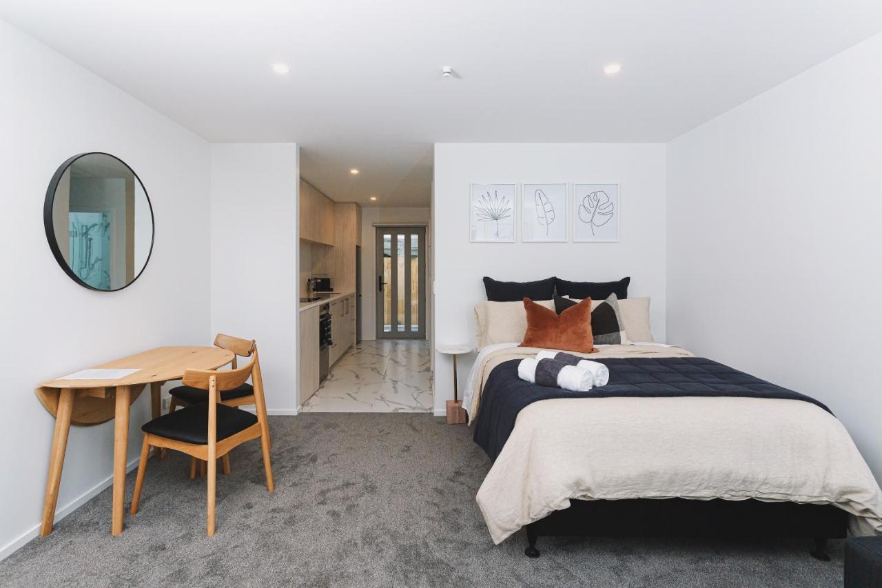 1 Bed Central City Deluxe W/Carpark Christchurch Dış mekan fotoğraf